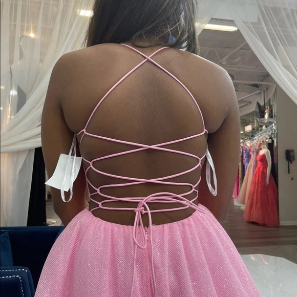 Prom Dress - Picture 2 of 7